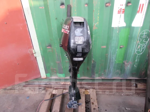 Suzuki. 9,9��.�., 4-�������, ����������, ���� L (508 ��), 2004 ��� ����