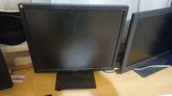 Acer. 19", ���������� �� (LCD, LED, QLED) ����