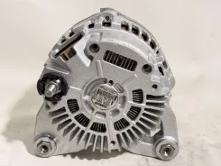 ��������� Nissan Juke F15 1.6 MR16DDT 231001km1a ����