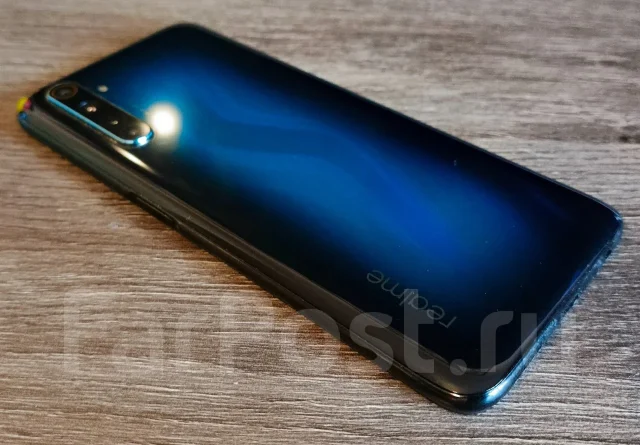 Realme 6 Pro. �/�, 128 ��, 3G, 4G LTE, Dual-SIM, NFC ����