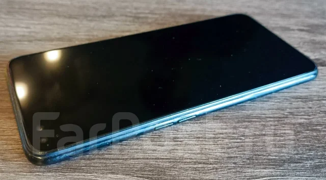 Realme 6 Pro. �/�, 128 ��, 3G, 4G LTE, Dual-SIM, NFC ����