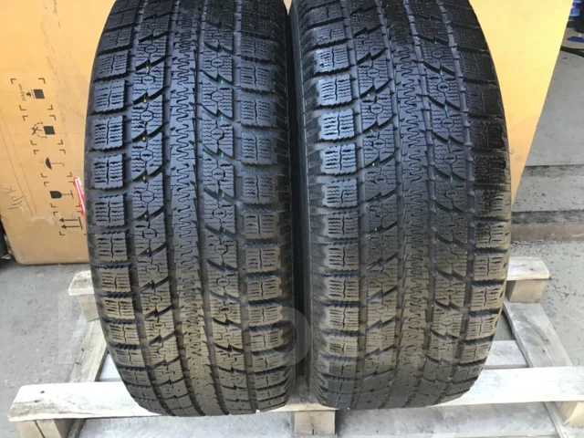 Toyo Observe GSi-5. ������, ��� �����, 2015 ���, �/�, ����� 5 % ����