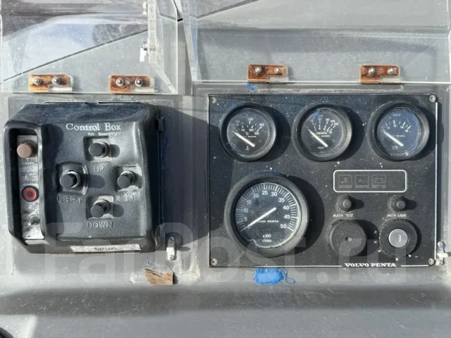 Mitsubishi MS-28. 1992 ���, ����� 7,16��., ��������� ������������, 210��.�., ������. ��� ����� �� ������������ ����