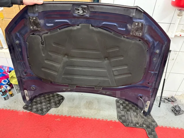 ����� Audi A3 S3 ������� 8V0823029 ����