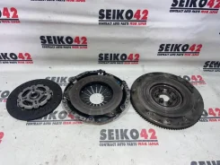 ��������� Nissan Sunny 1996 3021053Y06 FNB14 GA15DE 3021053Y06 ����