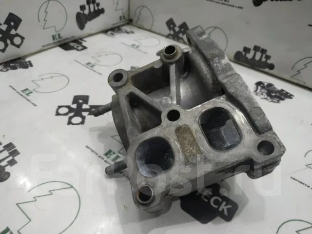 ������ ����� Mitsubishi 1300A083 4B10 1300A083 ����