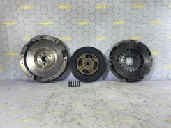 ����� ��������� Chevrolet Cruze 55582938 J300 F18D4 55582938 ����