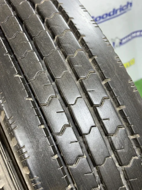 Dunlop SP LT 33 K. ������, 2012 ���, �/�, ����� 5 % ����