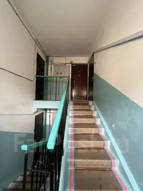 2-���������, ����� 25 ��� ��������� 11. 4 �����, ���������, 45,6���.��., 5/5 ���� ����