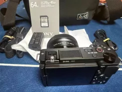 Sony Alpha ZV-E-10 Kit. 20 � ����� ��, ���: 3� ����