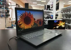 Lenovo. 15.6", 1,1����, ��� 4 ��, ���� 120���, WiFi: 1, Bluetooth: 1 ����