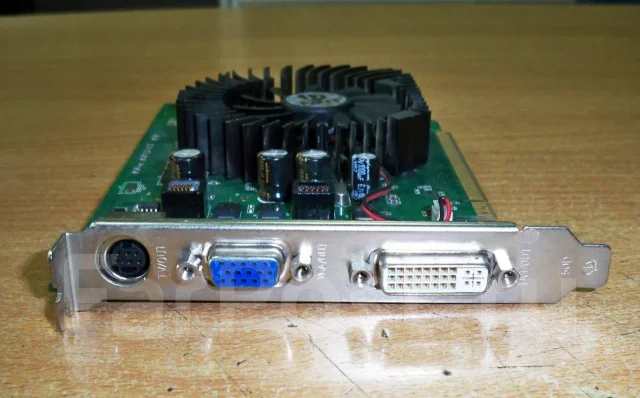 GeForce 8400 GS ����