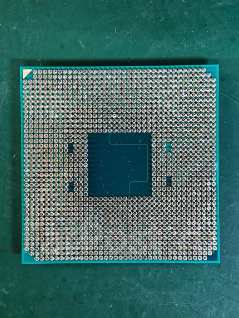 AMD Ryzen 3 3200G ����