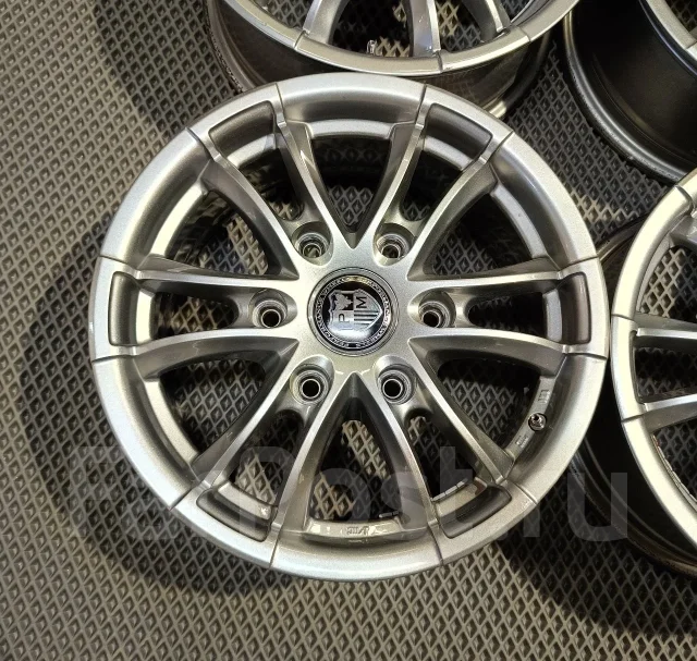 Performance Wheels. 6.0x15", 6x139.7, ET32, �� 110,1���. ����
