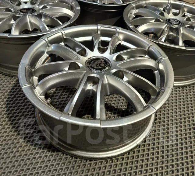 Performance Wheels. 6.0x15", 6x139.7, ET32, �� 110,1���. ����