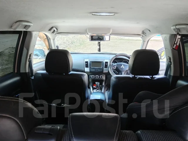 Mitsubishi Outlander. �������, 4wd, 3.0 (220��.�.), ������, 330 000����. �� ����
