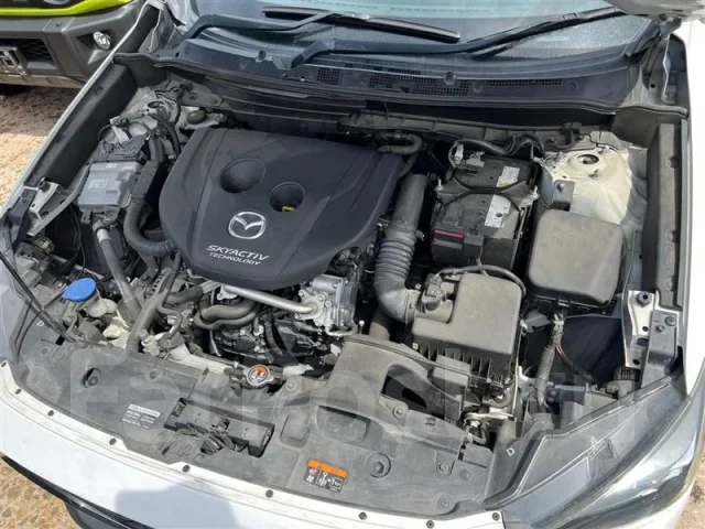 Mazda CX-3. DK5FW, S5DPTS ����