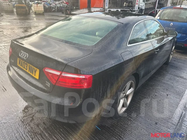 ������� Audi A5 (8T) 2007-2016 21217958 03L911021E ����