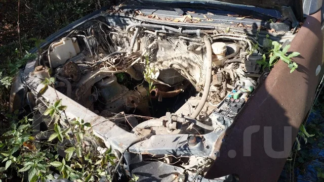 Mitsubishi L200 ����