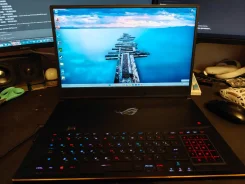 Asus ROG. 17", ��� 24 ��, ���� 500���, WiFi: 1, Bluetooth: 1, ����������� �� 3��. ����