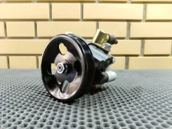 ����� �������������� (���������/��������) Toyota Hilux 4432035520 LN100 2L 4432035520 ����