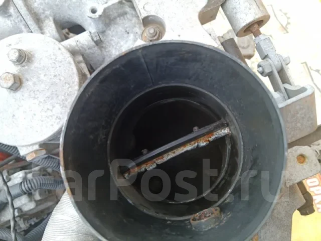 ��������� � ����� Isuzu 8PE1 ����