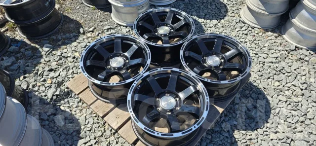 Hot Stuff Mad Cross. 8.0x18", 6x139.7, ET25 ����