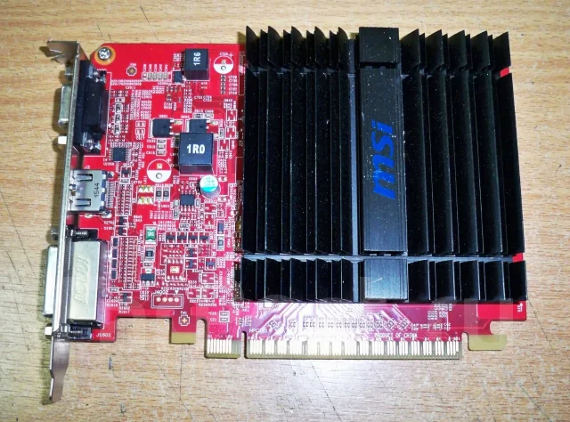 Radeon R5 230 ����