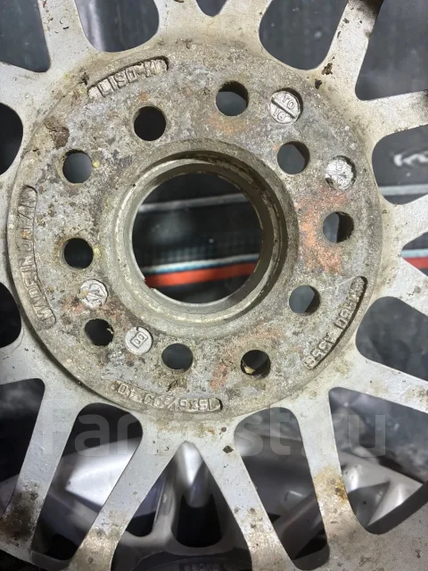 Jawa. x15", 5x100, 5x114.3 ����