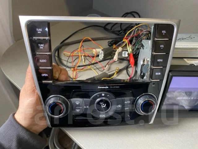 Panasonic CN-LR700DFA ����