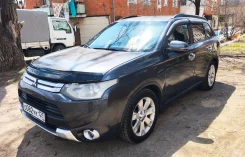 Mitsubishi Outlander. ��������, 4wd, 2.0 (146��.�.), ������, 193 532����. �� ����