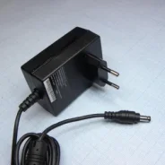 ���� ������� AC 86-264V ->24V DC, 1.04A 25W Meanwell GST25E24-P1J ����