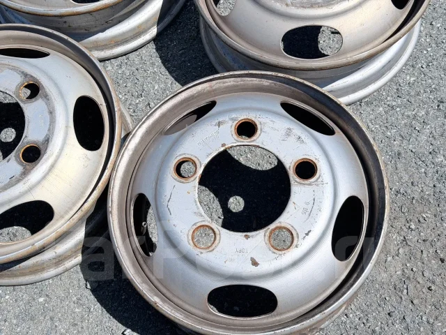 Mitsubishi. 5.25x17.5", 5x203.2, ET115, �� 150���. ����