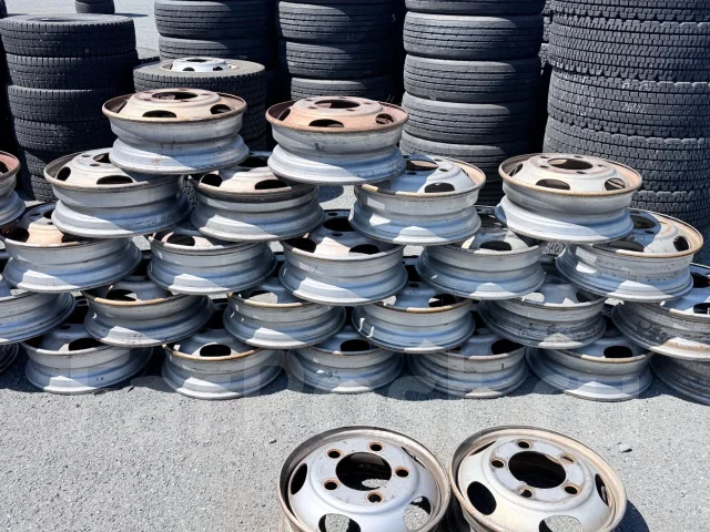Mitsubishi. 5.25x17.5", 5x203.2, ET115, �� 150���. ����