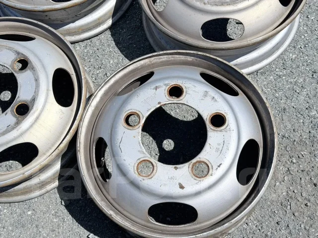 Mitsubishi. 5.25x17.5", 5x203.2, ET115, �� 150���. ����