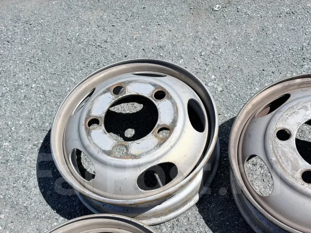 Mitsubishi. 5.25x17.5", 5x203.2, ET115, �� 150���. ����