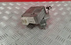 ���� ���������� ������� ������, JL501000861 Toyota Yaris 896500D180 ����