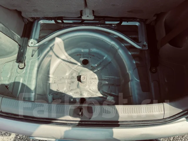 Toyota Corolla Spacio. �������, ��������, 1.6 (110��.�.), ������, 250 000����. �� ����