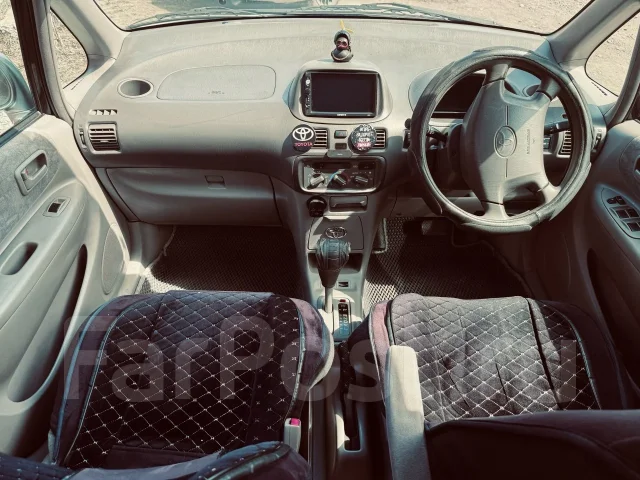 Toyota Corolla Spacio. �������, ��������, 1.6 (110��.�.), ������, 250 000����. �� ����