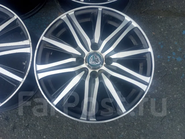 Akina. 6.0x15", 4x100, ET52, �� 62���. ����