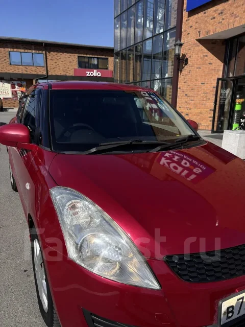 Suzuki Swift. ��������, ��������, 1.0 (91��.�.), ������, 204 000����. �� ����