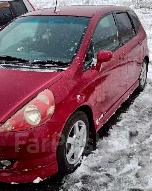 Honda Fit. �������, ��������, 1.3 (88��.�.), ������, 240 000����. �� ����