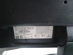 LG. 19", ���������� �� (LCD, LED, QLED) ����