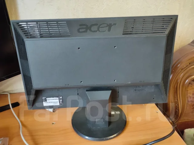 Acer. 20", ���������� �� (LCD, LED, QLED) ����
