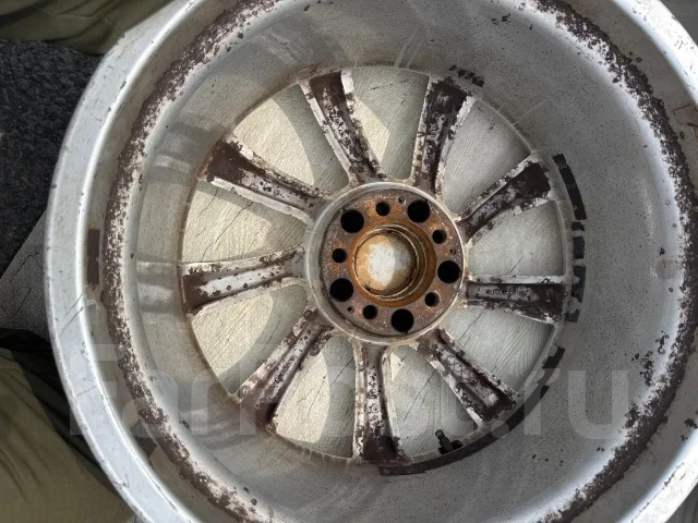 Lorinser. 9.5/8.5x19", 5x112, ET38/38, �� 82���. ����