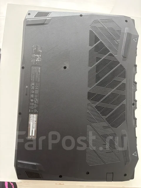 Acer Nitro 5. 15.6", ��� 8 ��, ���� 512���, WiFi: 1, Bluetooth: 1, ����������� �� 3��. ����
