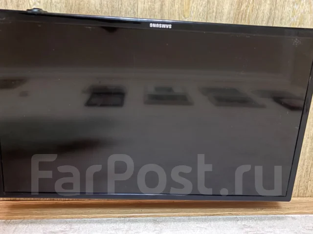 Samsung UE32EH4000. LED ����