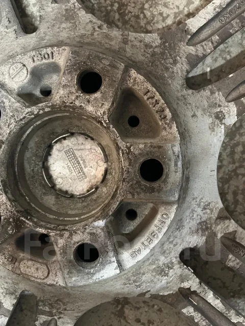 Sparco. 7.0x17", 5x114.3, ET48, �� 73,1���. ����
