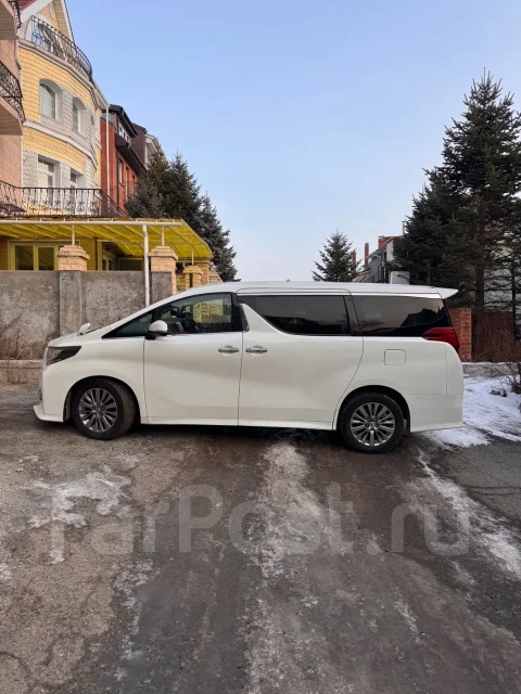 Toyota Alphard. GGH35 ����