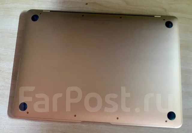 Apple MacBook 12. 12", 1,2����, ��� 8 ��, ���� 512���, WiFi: 1, Bluetooth: 1, ����������� �� 6��. ����